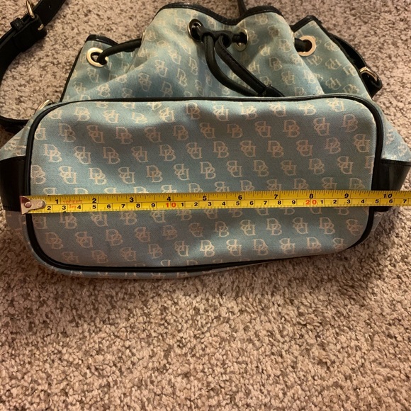 🔥 Dooney & Bourke purse - Picture 6 of 8